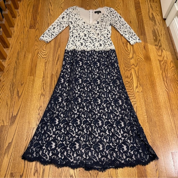 Tadashi Shoji Dark Navy & Ivory Lace 3/4 Sleeve Gown - Picture 6 of 16
